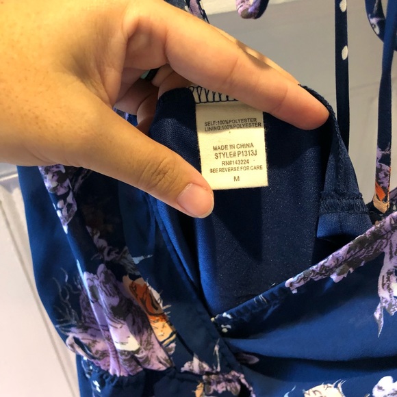 Blue floral romper from Cinnamon Girl - Picture 5 of 5